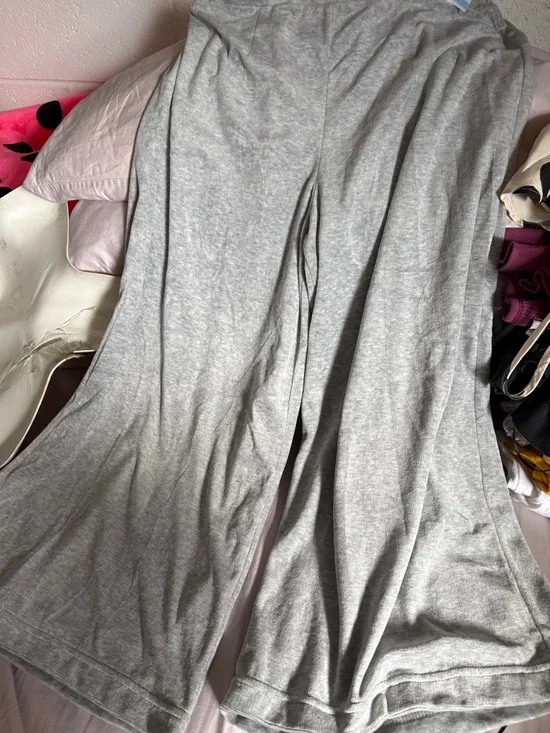 Halogen - Picture 2 of 5